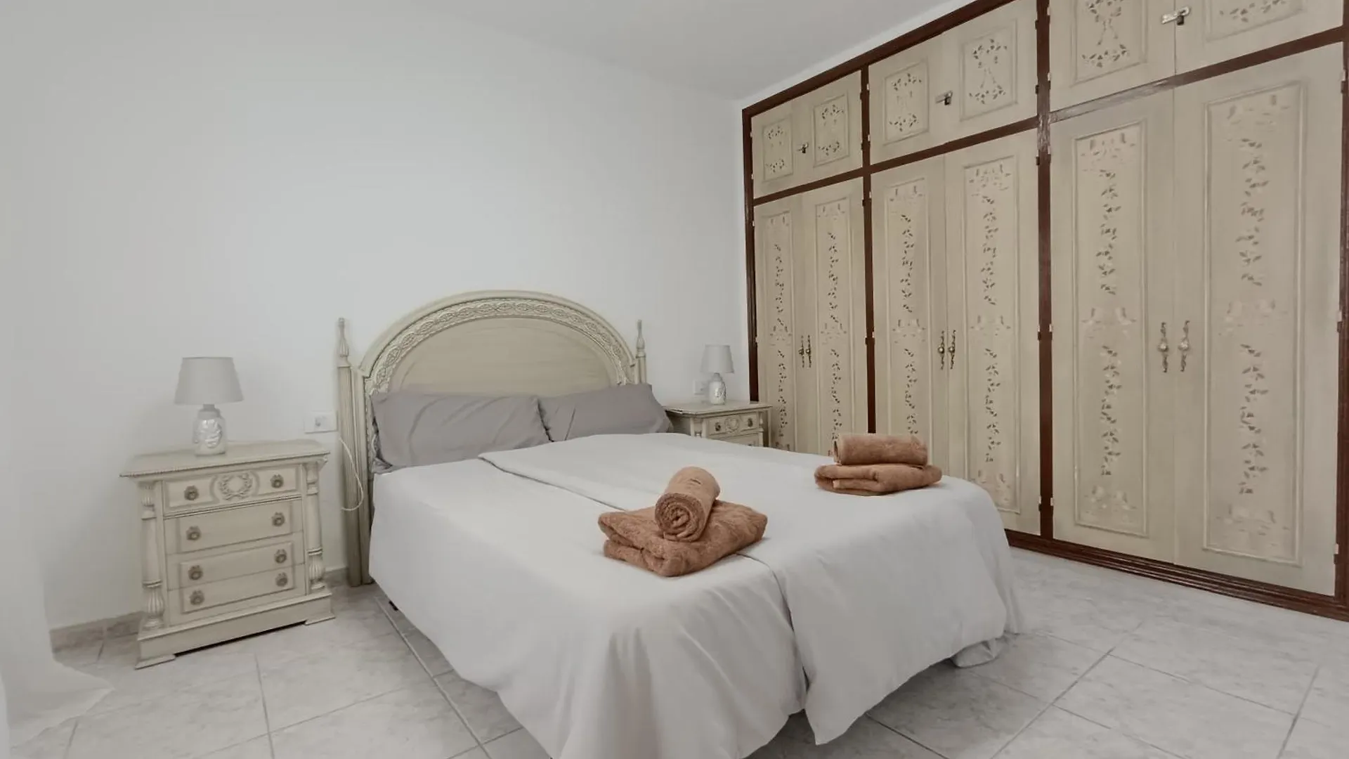 Colina Apartment Los Cristianos  Los Cristianos (Tenerife)