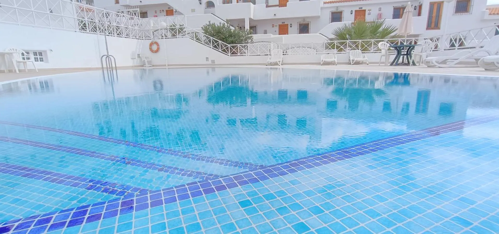 Colina Apartment Los Cristianos  İspanya